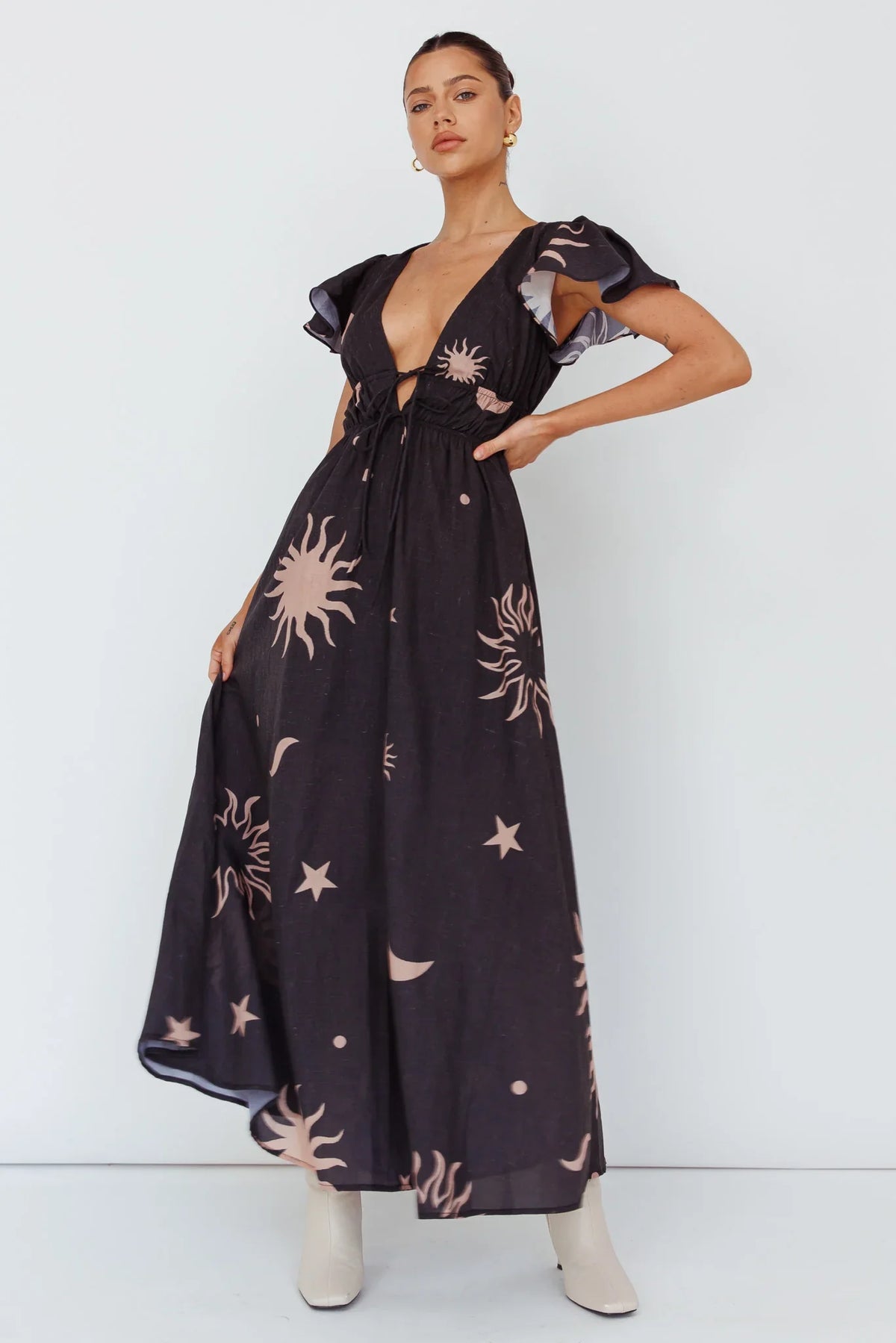Carnivale Angel Sleeve Maxi Dress Black/Beige