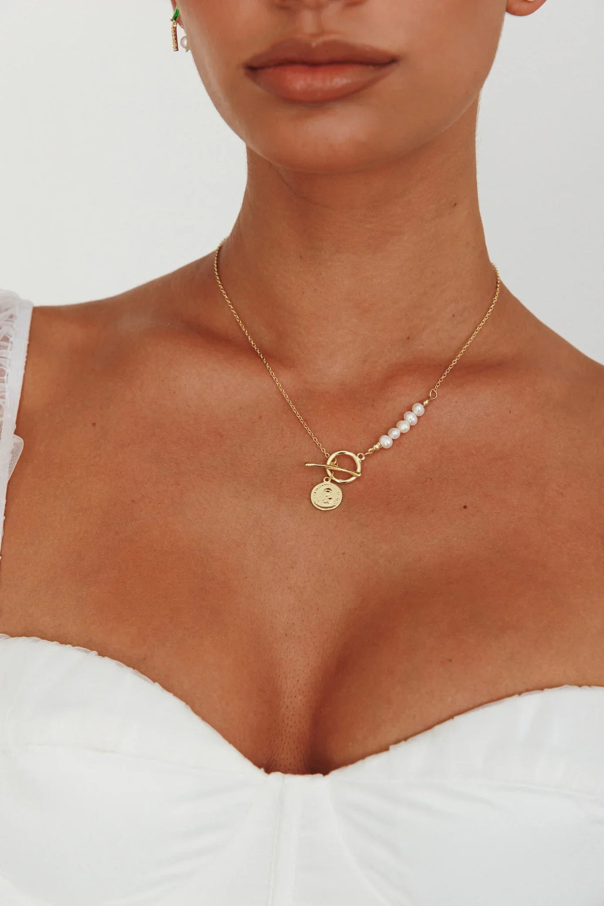 Meliza Pearl & Coin Necklace Gold