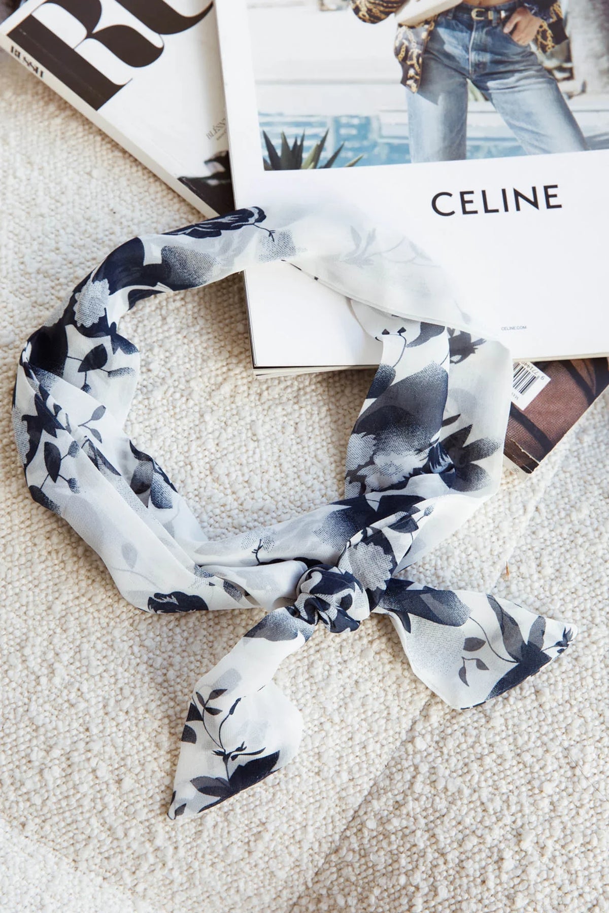 Maddie Twilly Scarf Floral White