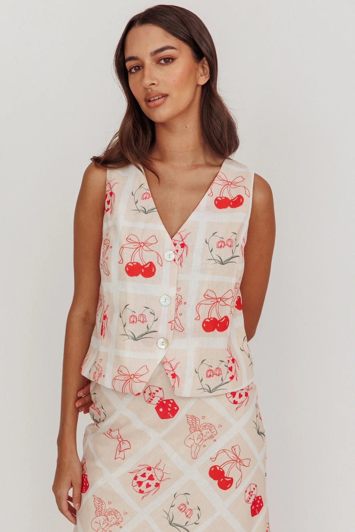 Flowering Romantic Print Sleeveless Vest Beige