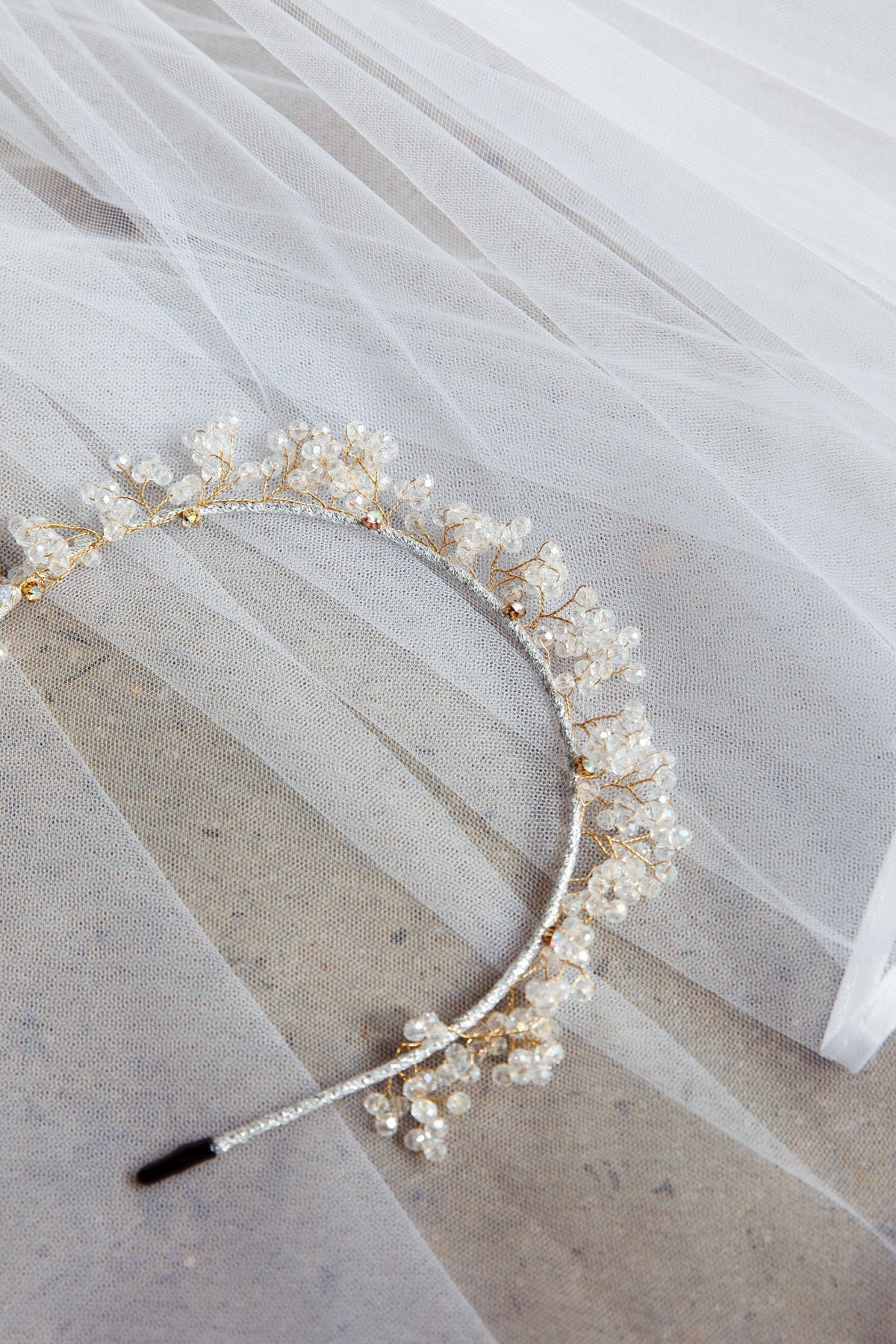 Feuille Crystal Headband Clear