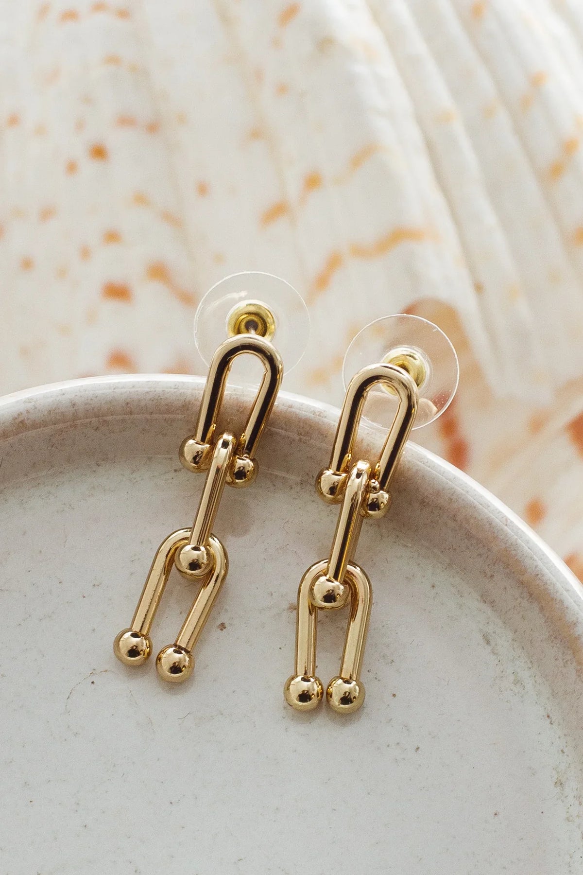 Eternity Horseshoe Link Earrings Gold