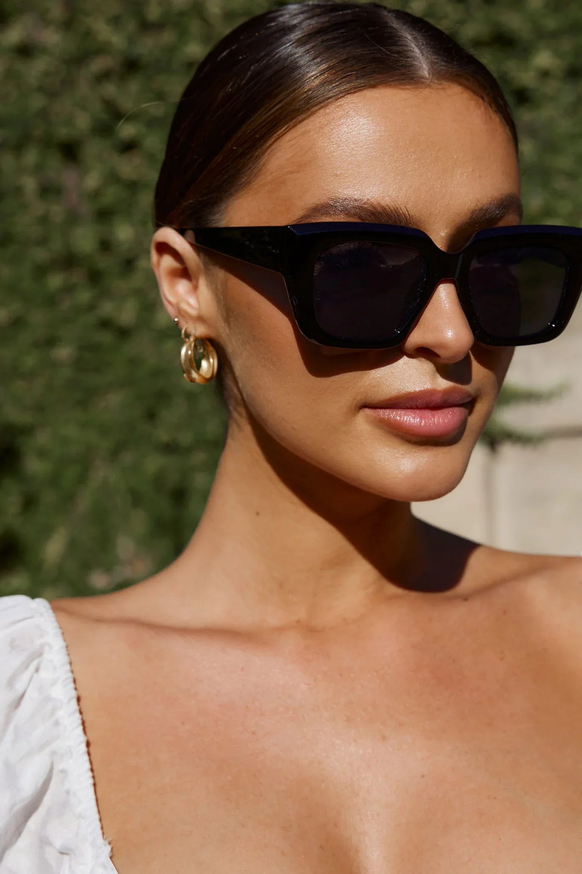 Cate Oversized Sunglasses Black