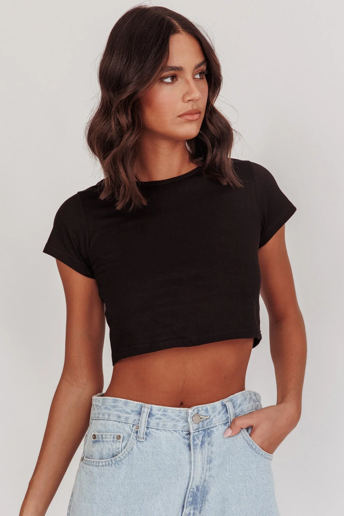 Olly Cropped Baby Tee Black