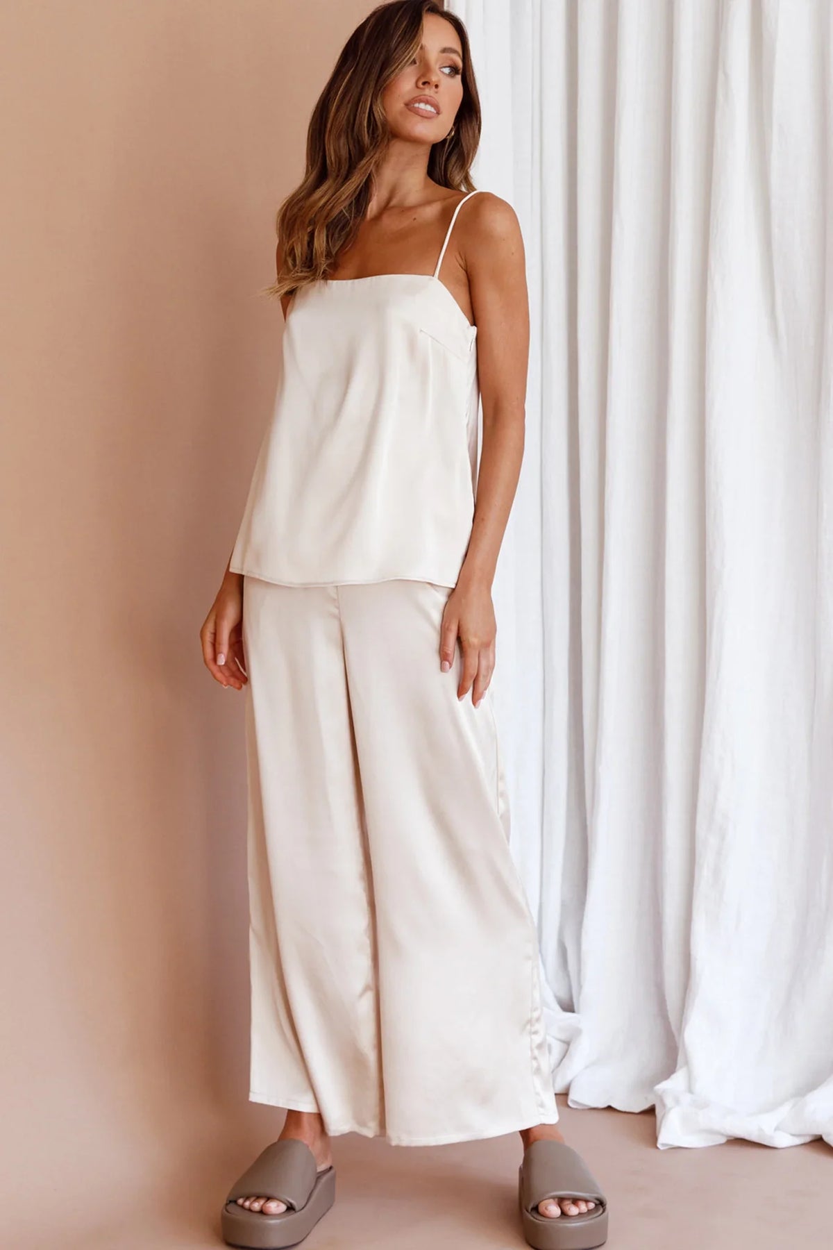 Hotel California Straight Leg Pants Stone