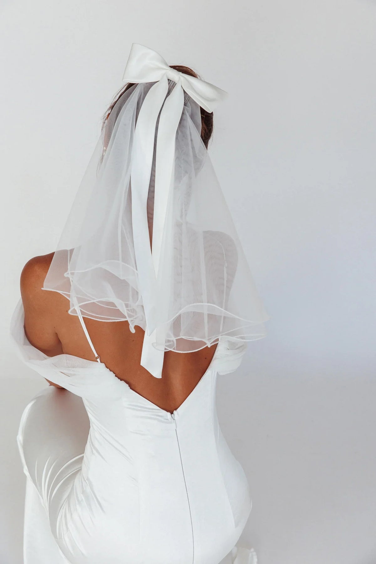 Florence Bow Bridal Veil White
