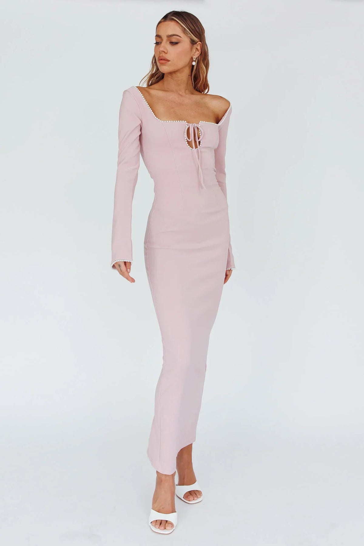 Samantha Pearl Detailing Midi Dress Blush