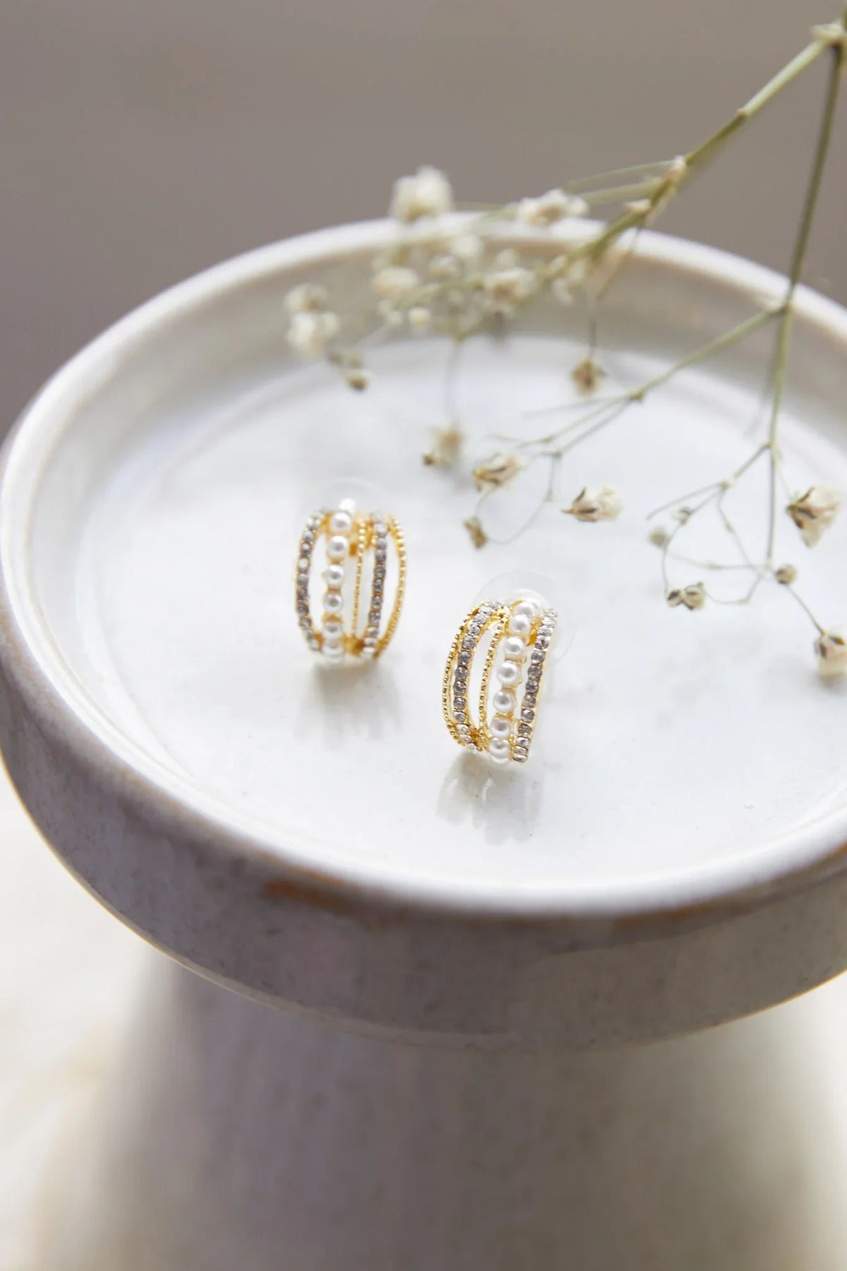 Ophelia Pearl and Crystal Earrings Gold