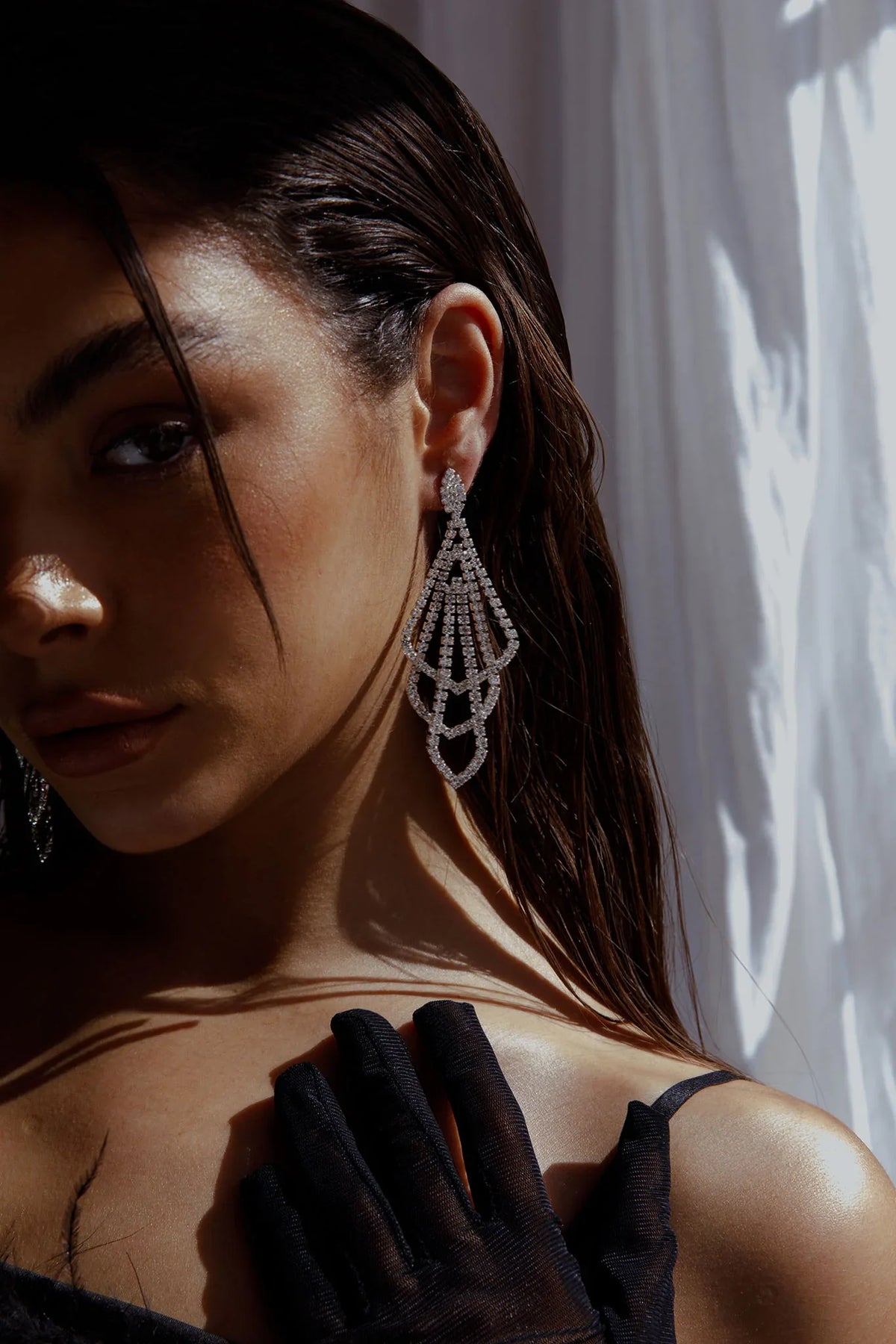 Evangelina Chandelier Earrings Silver