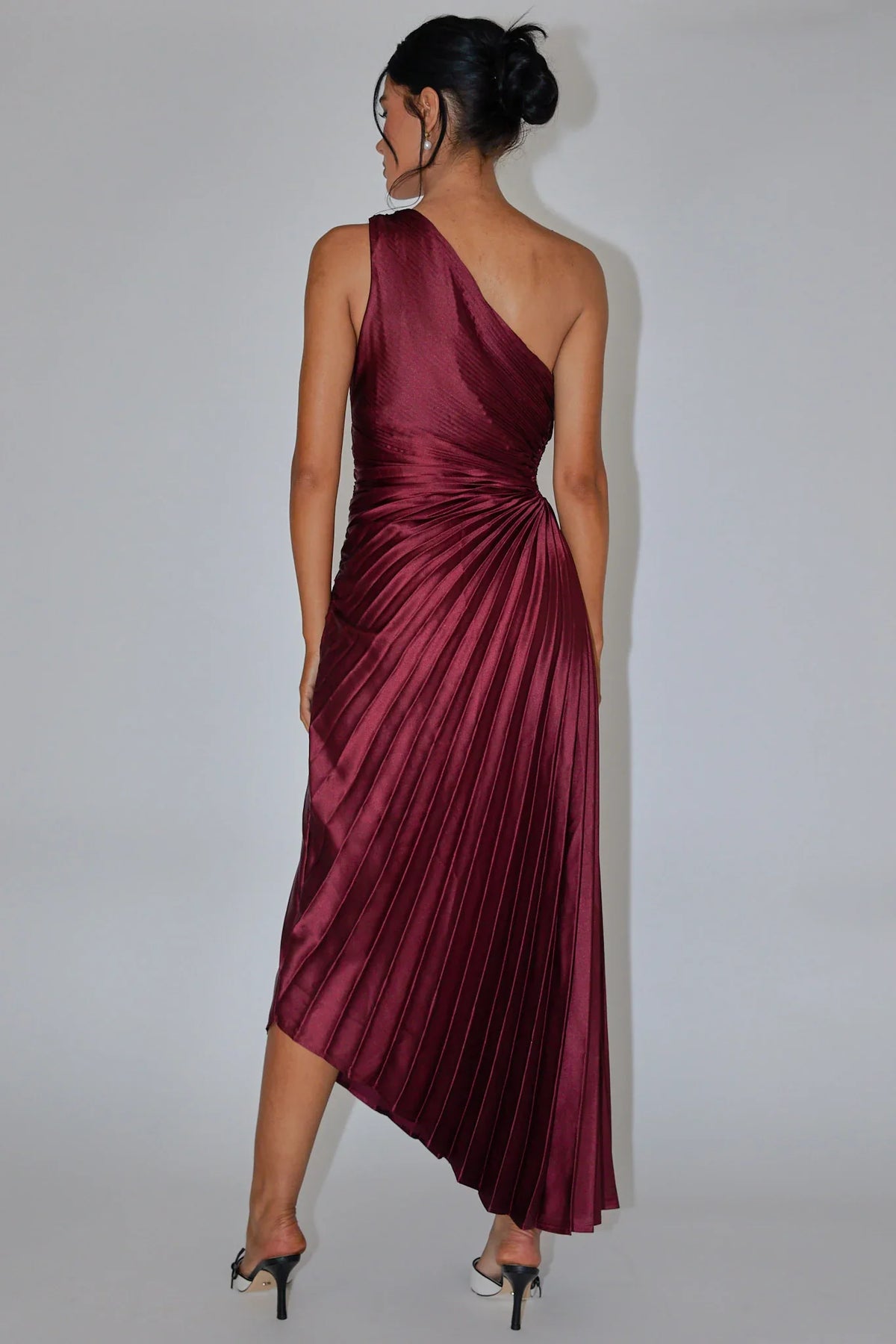 Brooklynn One-Shoulder Accordion Pleat Dress Wine