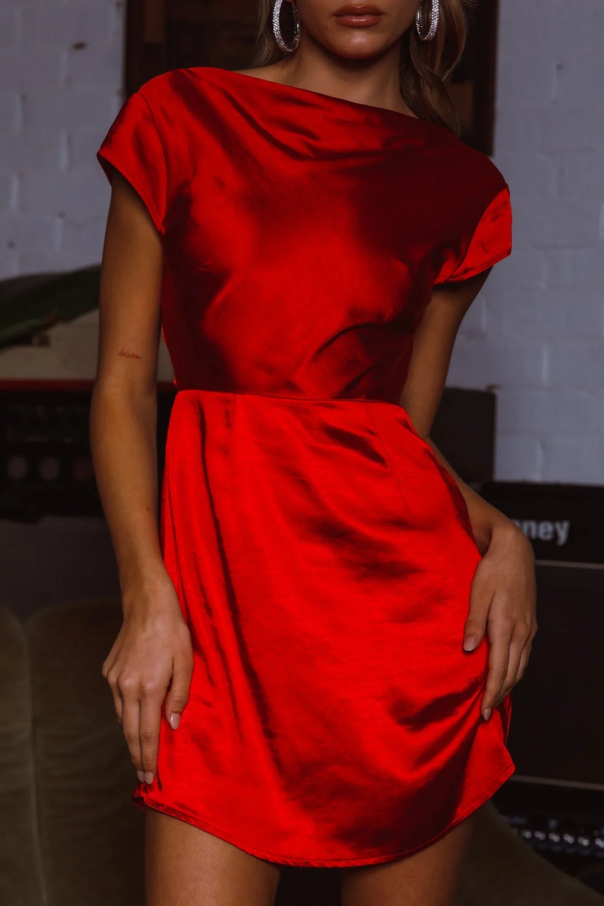 Lucinda Twist Back Mini Dress Red