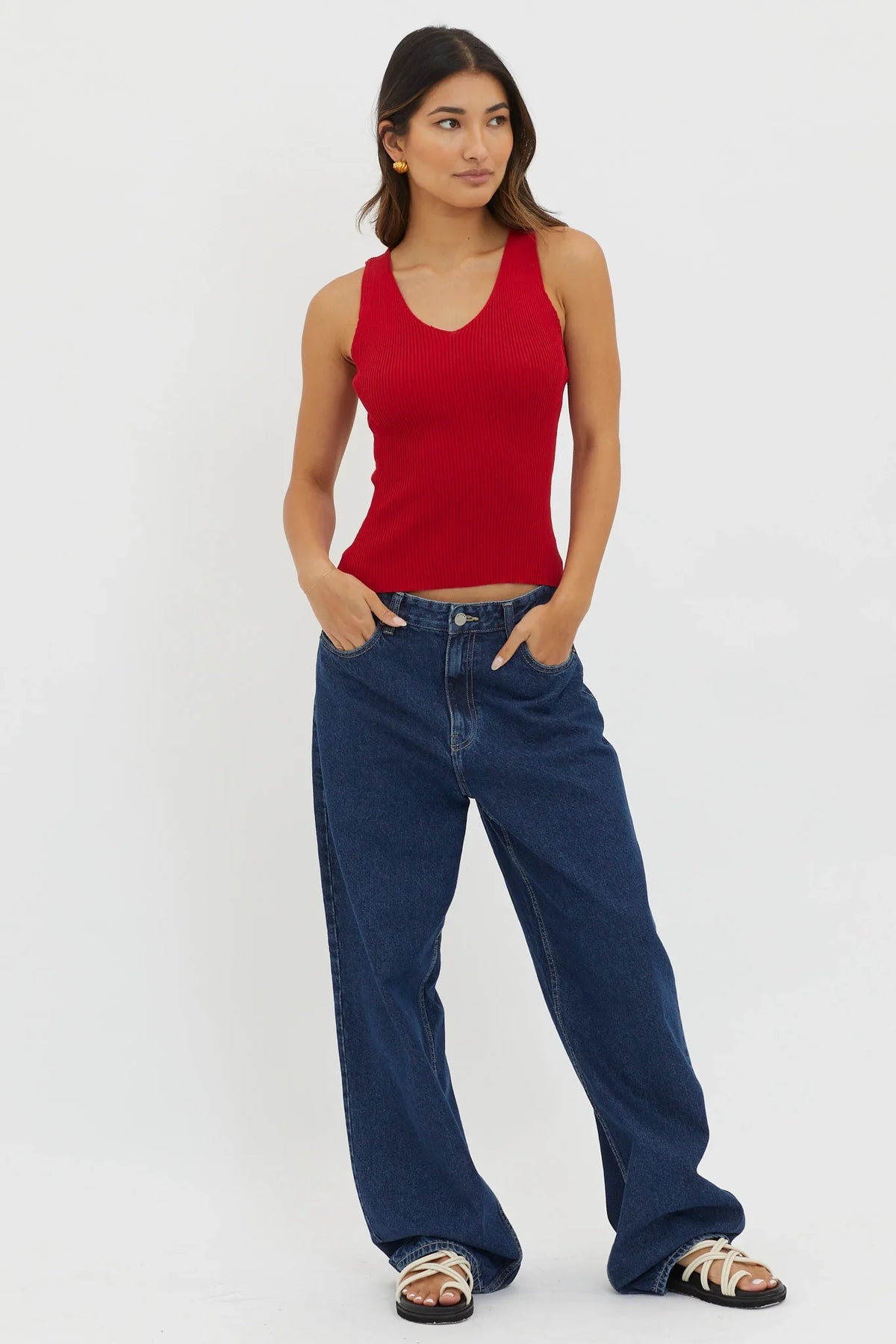 Off-Duty V-Neck Ribbed Knit Top Maroon