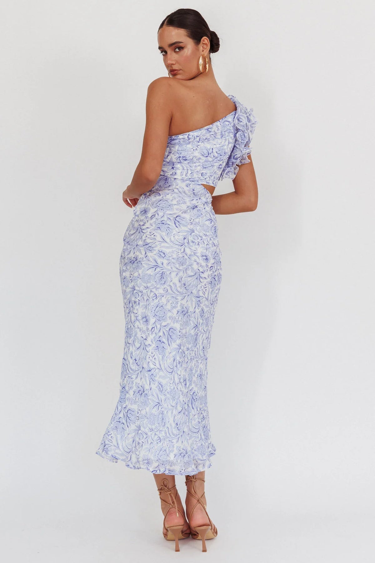 Deanna One-Shoulder Ruffle Midi Dress Floral Blue