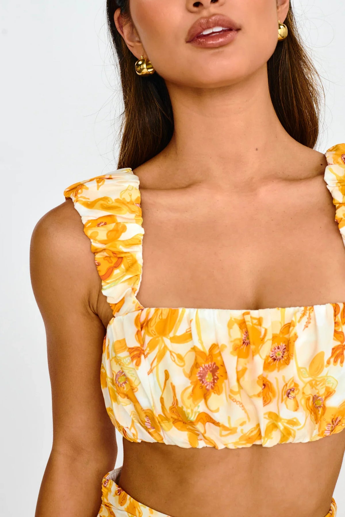 Suenito Gathered Crop Top Floral Orange