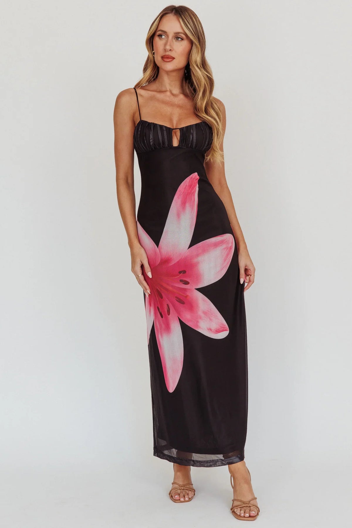 Kailua Floral Print Maxi Dress Black