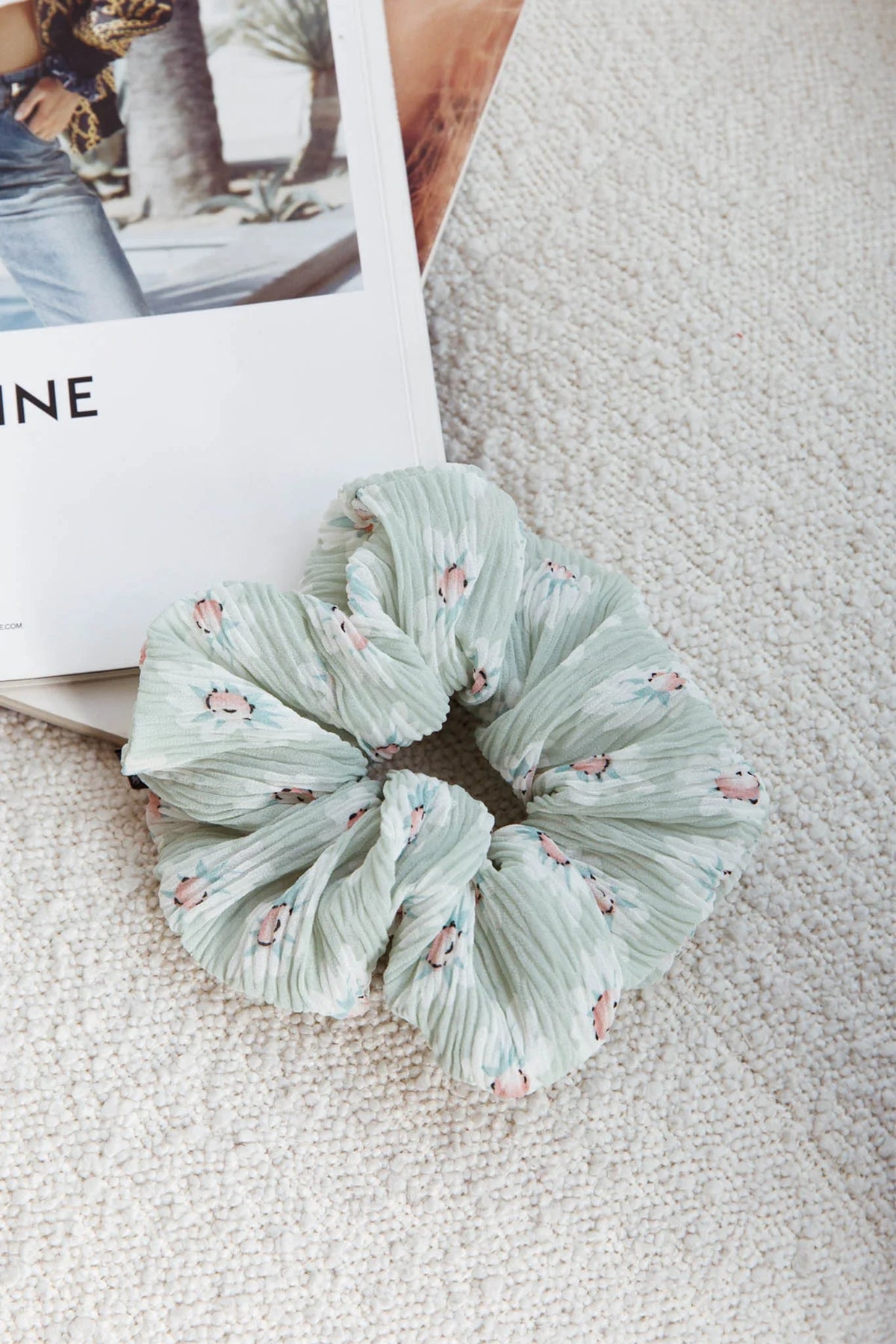 Chouchou Crepe Scrunchie Floral Sage