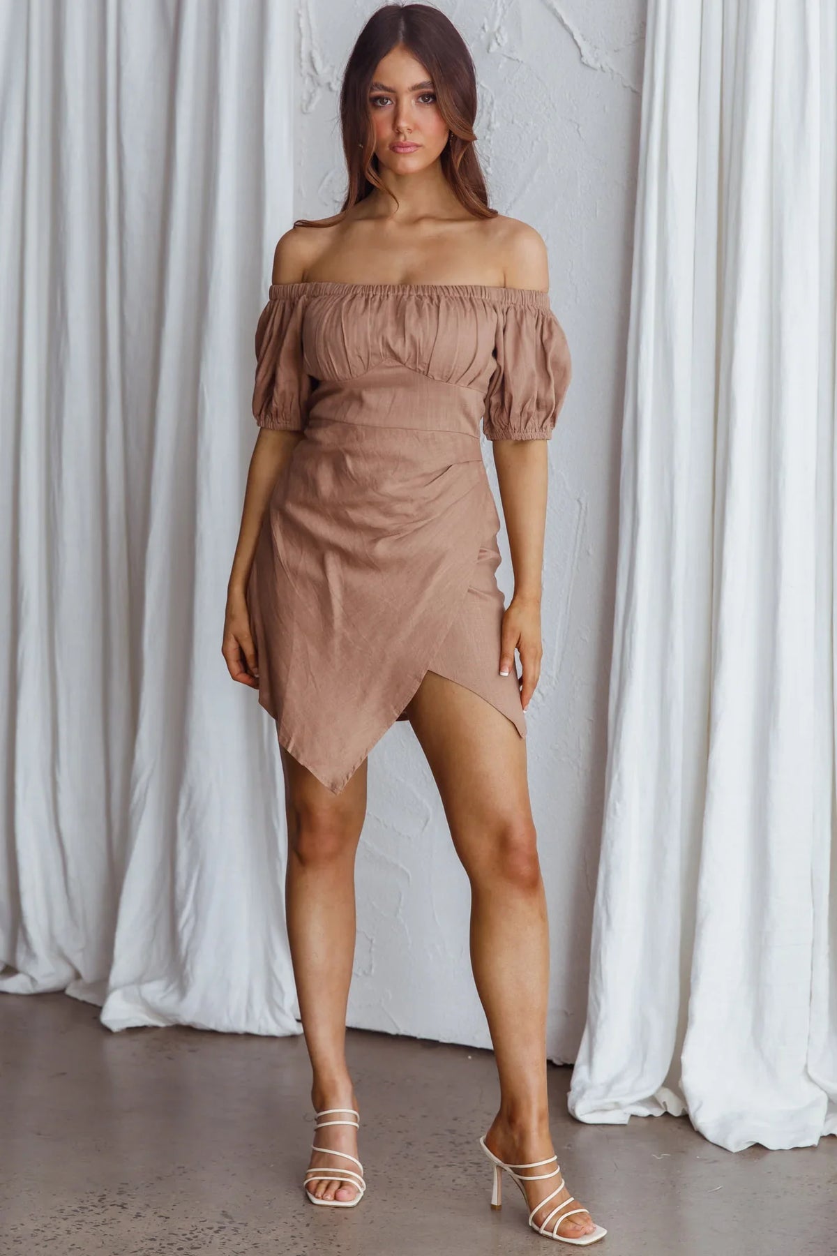Dayanara Off-Shoulder Puff Sleeve Dress Mocha