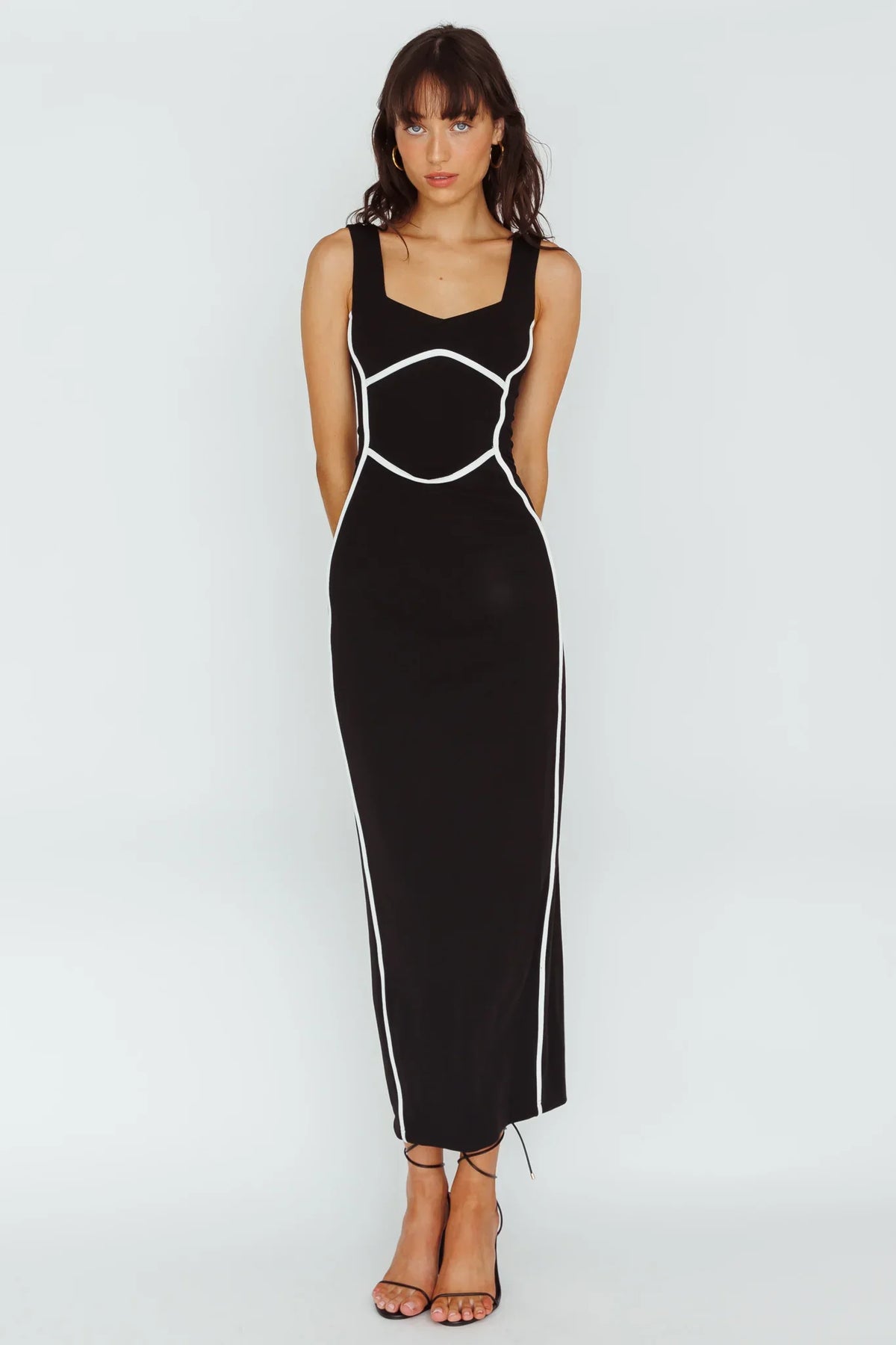 Shenae Piping Trim Maxi Dress Black