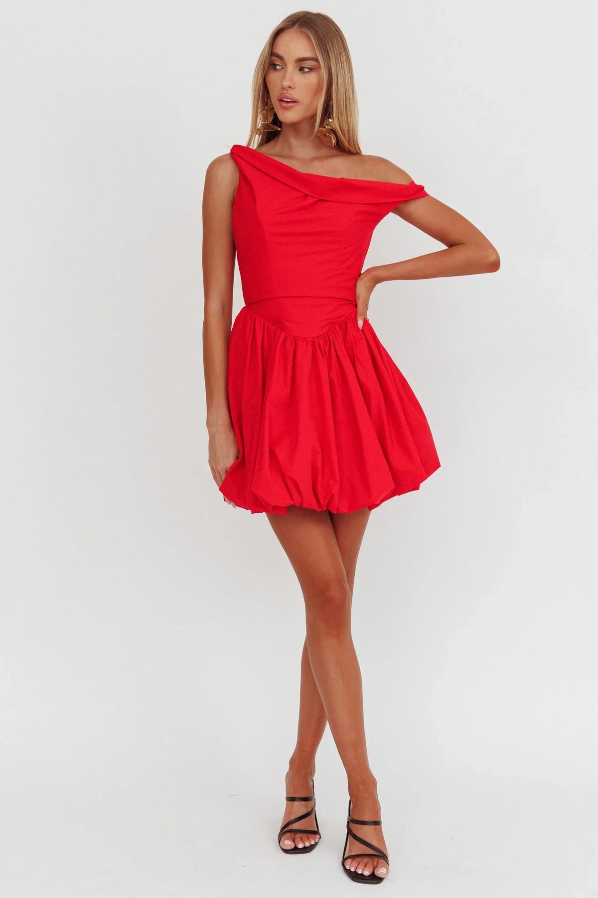 Celinda Asymmetric Neckline Balloon Mini Dress Red