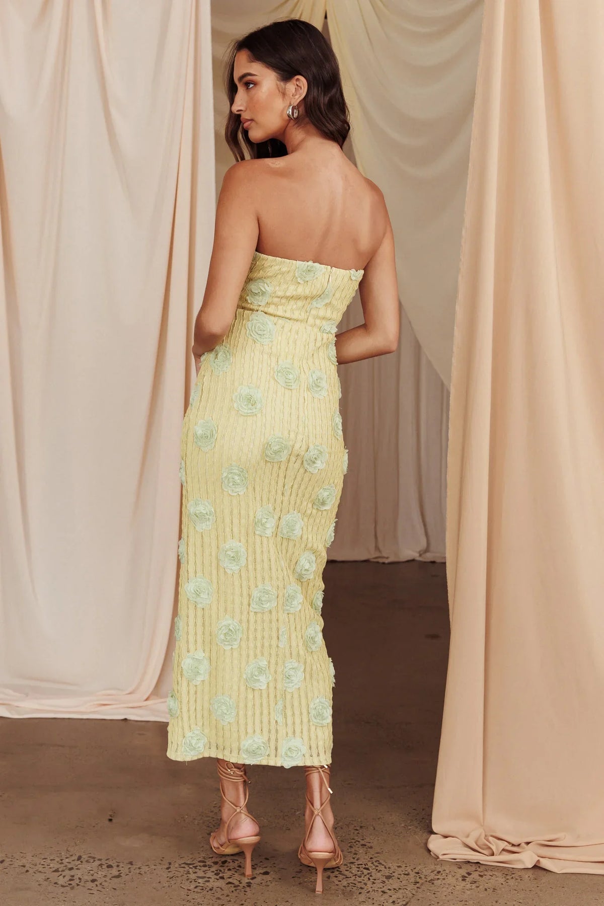 Horizon Strapless Textured Floral Midi Dress Green